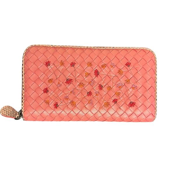 Bottega Veneta Floral Embroidered Intrecciato Leather Zip Around Wallet in Pink - Picture 2 of 16